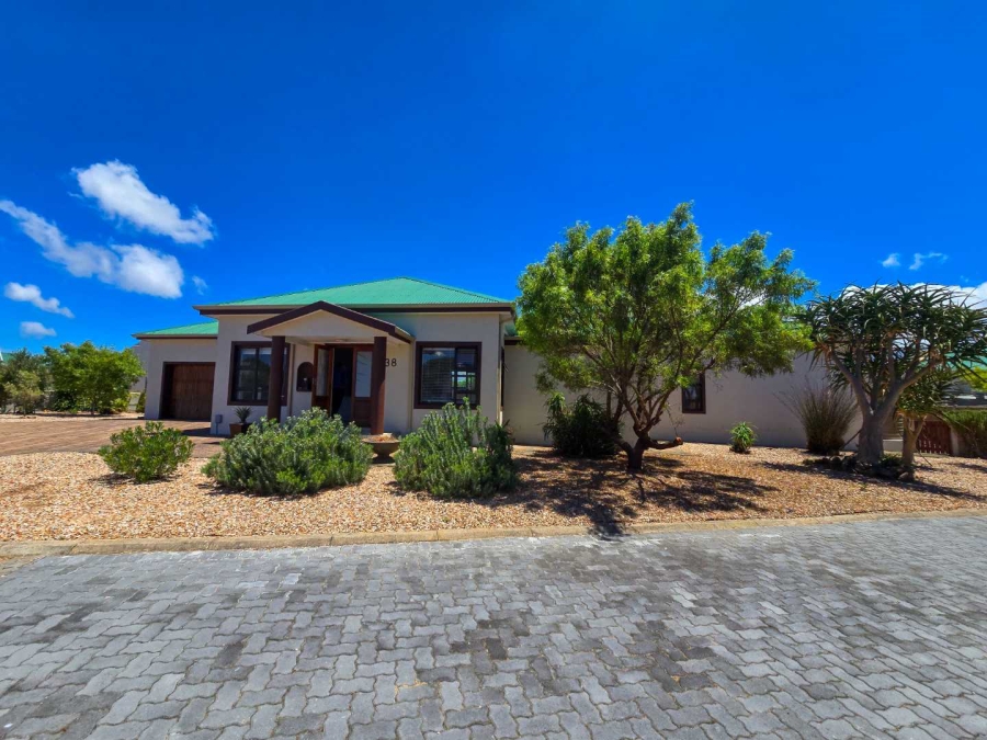 3 Bedroom Property for Sale in Stilbaai Wes Western Cape